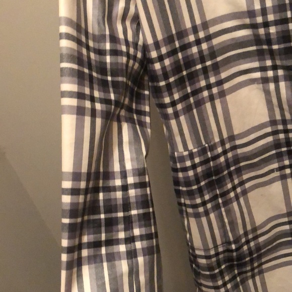 Club Monaco rain coat (white, dark blue and light blue) - Picture 4 of 4